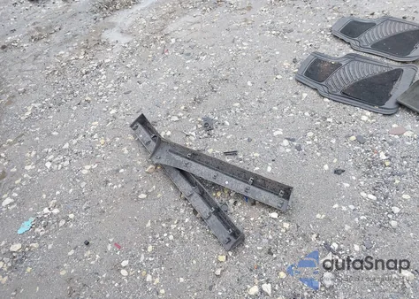 2015 Chevrolet Equinox 2Lt from USA, damaged, VIN 2GNFLGEKXF6225330